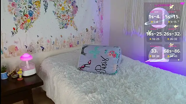 Snapshot of reaLISStic chatting on 11-06-25, 07:48 reaLISStic online show from 11-06-25, 07:48