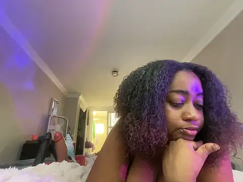 youluuvxo online show from 08-06-26, 11:34