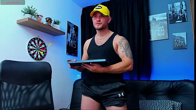 AndrewDiaz online show from 12-16-24, 03:40