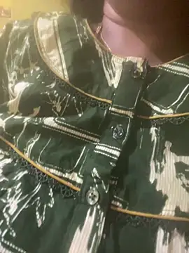 Snapshot of kannadatelugugirl chatting on 02-27-25, 05:24 kannadatelugugirl online show from 02-27-25, 05:24