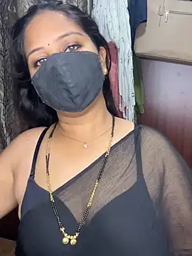 Snapshot of kannadatelugugirl chatting on 10-29-25, 12:46 kannadatelugugirl online show from 10-29-25, 12:46