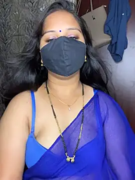 Snapshot of kannadatelugugirl chatting on 02-19-26, 12:50 kannadatelugugirl online show from 02-19-26, 12:50