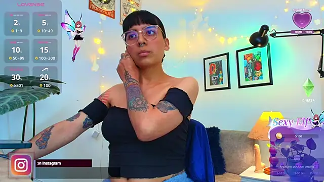 Snapshot of Yeriawaddell_ chatting on 03-12-25, 06:55 Yeriawaddell online show from 03-12-25, 06:55