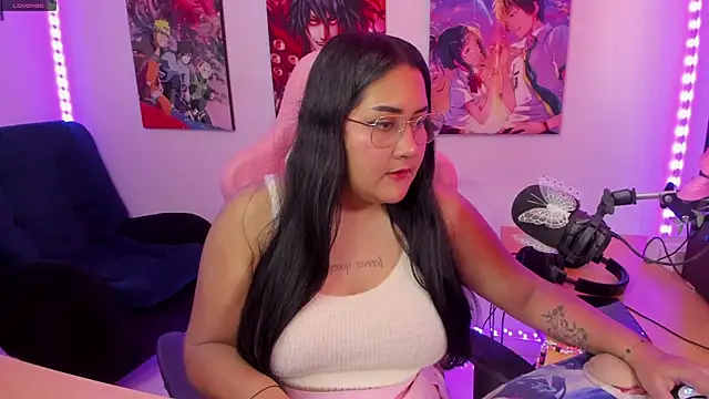 Snapshot of haru_u2 chatting on 01-17-25, 04:15 haru u2 online show from 01-17-25, 04:15