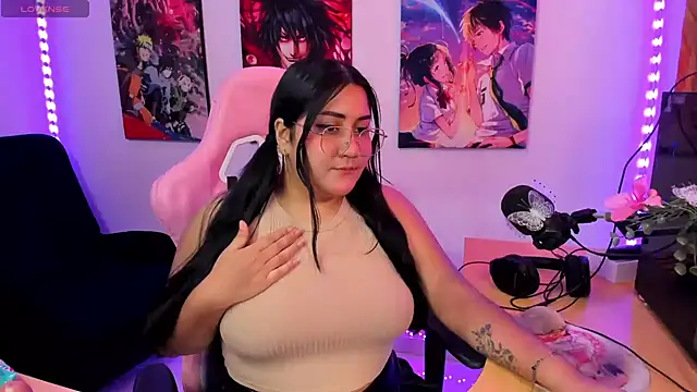 Snapshot of haru_u2 chatting on 02-02-25, 06:42 haru u2 online show from 02-02-25, 06:42