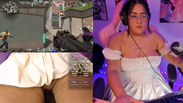 Snapshot of haru_u2 chatting on 03-10-25, 01:56 haru u2 online show from 03-10-25, 01:56