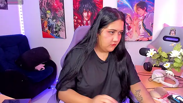 Snapshot of haru_u2 chatting on 09-28-25, 02:55 haru u2 online show from 09-28-25, 02:55