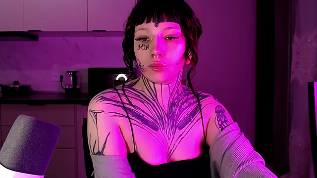 tradishka online show from 02-06-25, 03:06