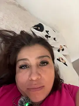 MrsFoucher online show from 10-27-25, 02:21