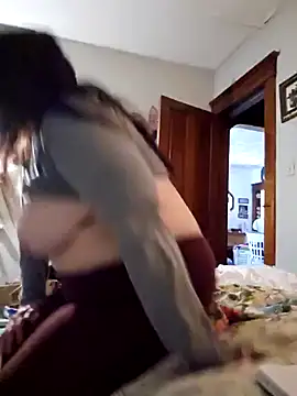 sweetkitty111 online show from 02-11-25, 04:56