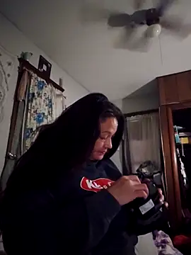 sweetkitty111 online show from 10-02-25, 02:24