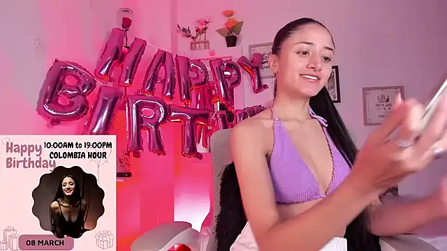  Caroliinee  online show from 03-08-25, 03:02