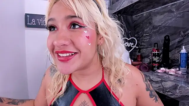 miss danika online show from 02-14-25, 02:12