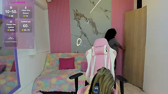 lia 16 online show from 01-31-25, 04:03