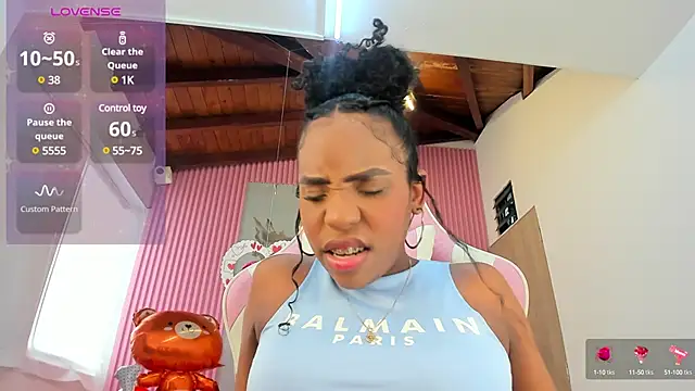 lia 16 online show from 02-15-25, 06:33