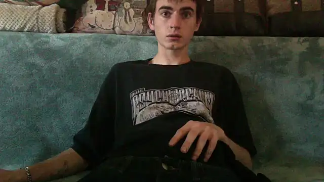 Snapshot of spicylaboi chatting on 01-01-25, 11:51 spicylaboi online show from 01-01-25, 11:51