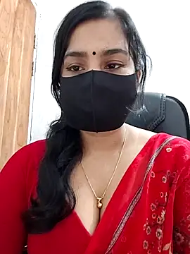 Snapshot of Ritusri_Dotta chatting on 12-23-24, 02:24 Ritusri Dotta online show from 12-23-24, 02:24