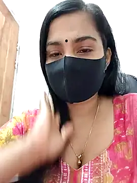 Snapshot of Ritusri_Dotta chatting on 12-28-24, 07:11 Ritusri Dotta online show from 12-28-24, 07:11