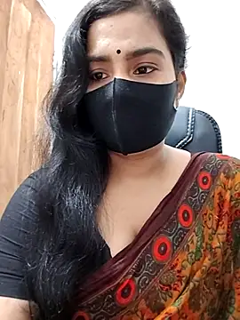 Snapshot of Ritusri_Dotta chatting on 03-02-25, 04:10 Ritusri Dotta online show from 03-02-25, 04:10