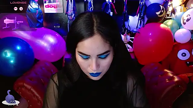 kureiji hentaii online show from 09-13-25, 09:36