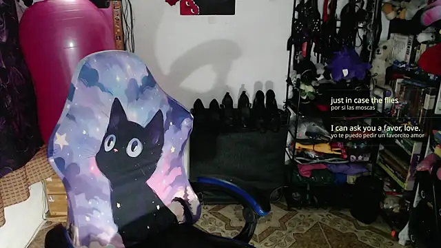 Snapshot of kureiji_hentaii chatting on 07-11-26, 07:33 kureiji hentaii online show from 07-11-26, 07:33