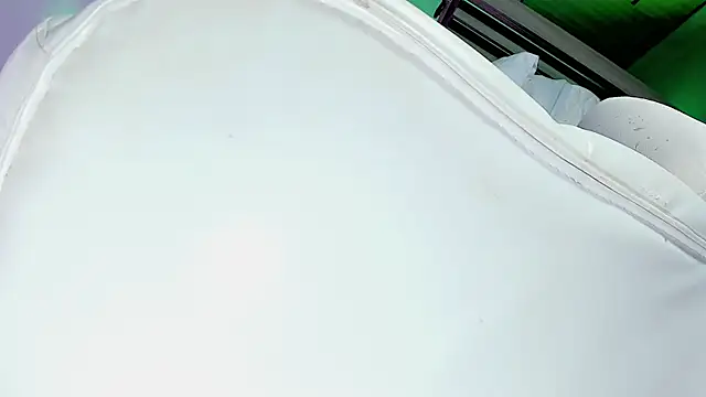 Snapshot of Ashlycuute chatting on 02-01-25, 07:36 Ashlycuute online show from 02-01-25, 07:36