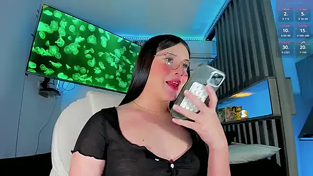 Snapshot of Ashlycuute chatting on 11-01-25, 02:46 Ashlycuute online show from 11-01-25, 02:46