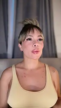 Alison Diaz17 online show from 02-18-26, 11:11