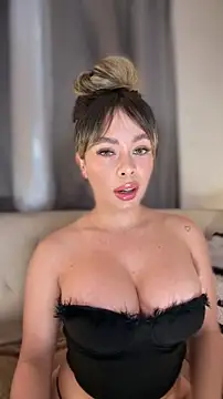 Alison Diaz17 online show from 04-04-26, 10:18