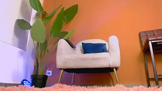 Sara ow online show from 07-11-26, 07:38