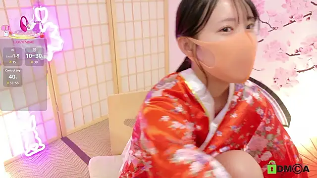 Snapshot of maika08 chatting on 11-21-25, 02:16 maika08 online show from 11-21-25, 02:16