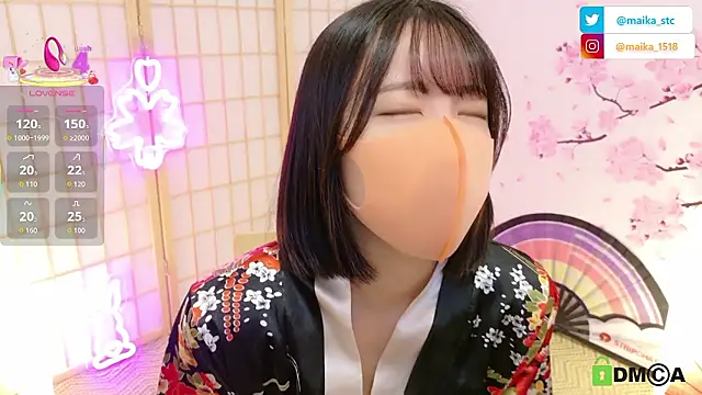 Snapshot of maika08 chatting on 11-24-25, 05:18 maika08 online show from 11-24-25, 05:18