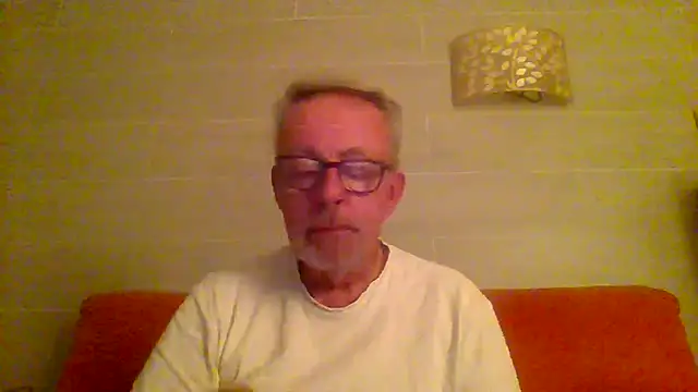 tuggy59 online show from 02-19-26, 05:47