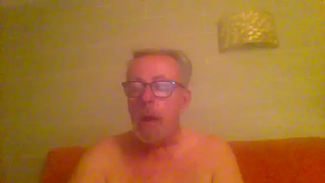 tuggy59 online show from 05-15-26, 04:30