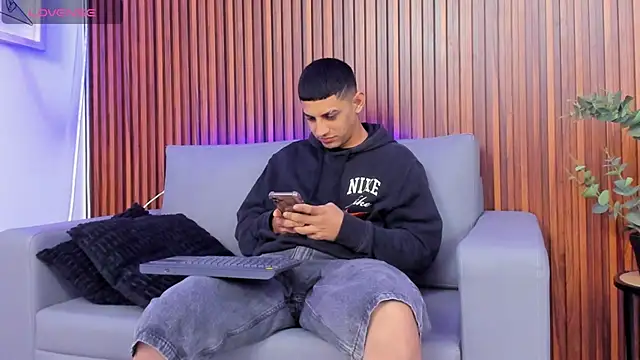 Alex cute77 online show from 03-13-26, 12:12