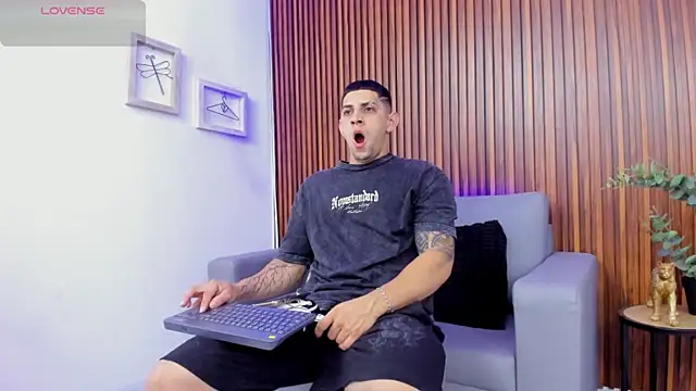 Alex cute77 online show from 03-23-26, 12:31