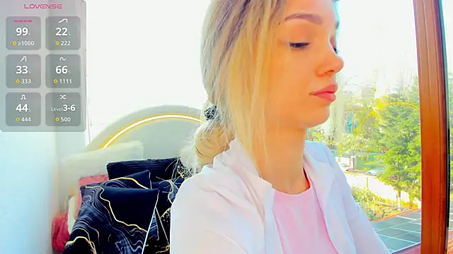 Sassy Teen online show from 04-12-26, 06:18