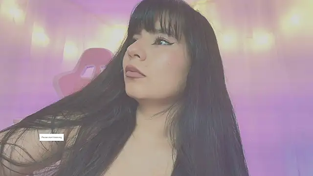 Snapshot of lili_taylor chatting on 10-15-25, 08:20 lili taylor online show from 10-15-25, 08:20