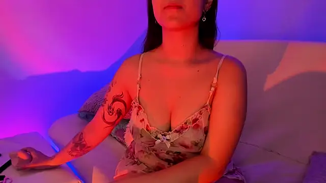 Gloomydoll online show from 02-18-25, 01:44