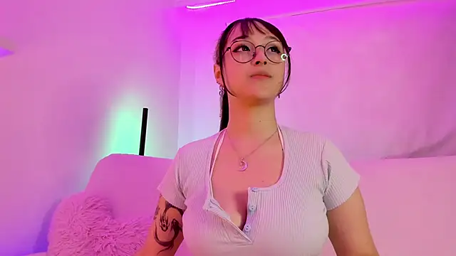 Gloomydoll online show from 09-11-25, 07:03