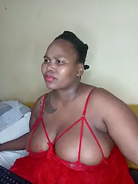 Snapshot of Real1SweetQueen chatting on 02-08-25, 08:42 Real1SweetQueen online show from 02-08-25, 08:42