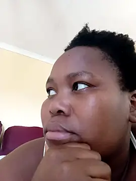 Real1SweetQueen online show from 03-08-25, 11:37