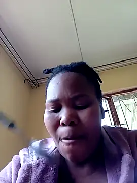 Snapshot of Real1SweetQueen chatting on 03-16-25, 10:55 Real1SweetQueen online show from 03-16-25, 10:55