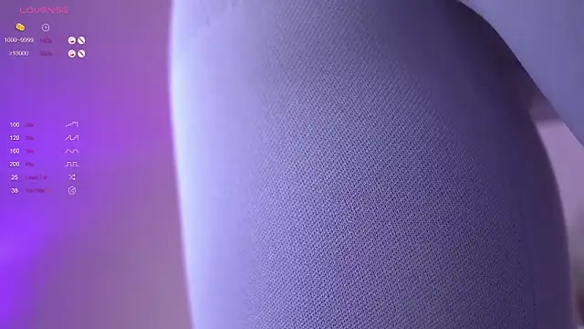 Snapshot of mia_colin1_ chatting on 01-28-25, 10:56 mia colin1 online show from 01-28-25, 10:56