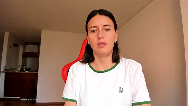 zoe jeane beker online show from 02-28-25, 09:55