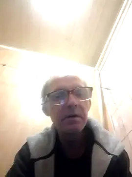 oksana722 online show from 10-18-25, 03:46