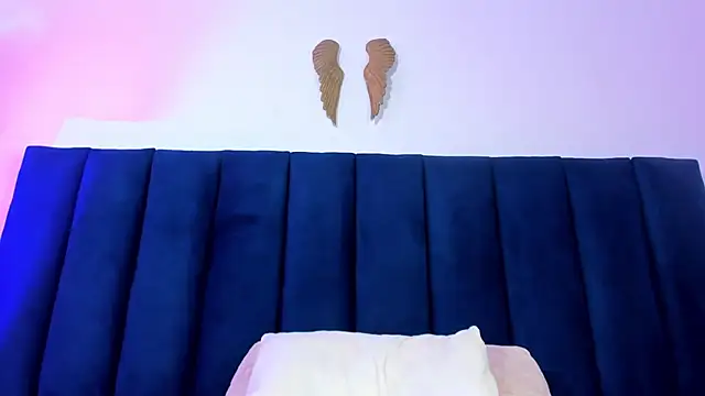 Anette  online show from 04-02-26, 07:55