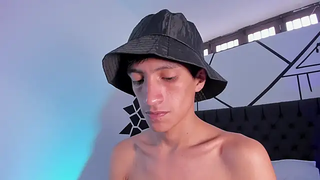 DereckCooperr online show from 01-30-25, 08:21