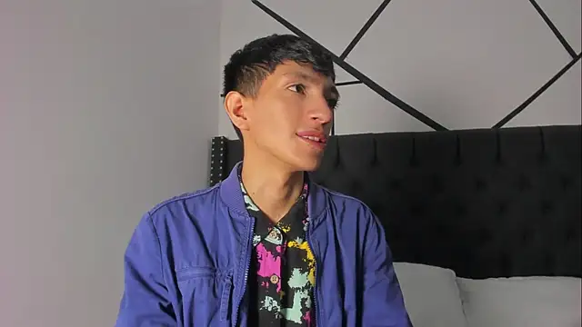 DereckCooperr online show from 03-19-25, 08:43