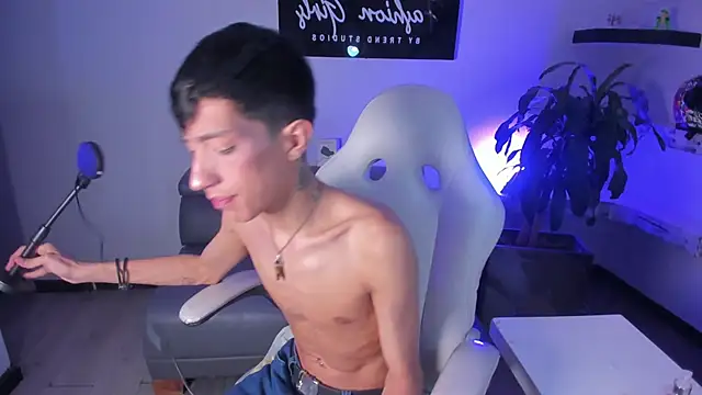 DereckCooperr online show from 03-23-25, 12:47